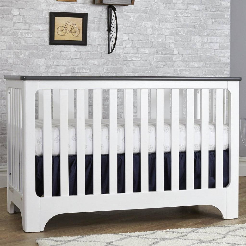 White 3-in-1 Convertible Crib O371662