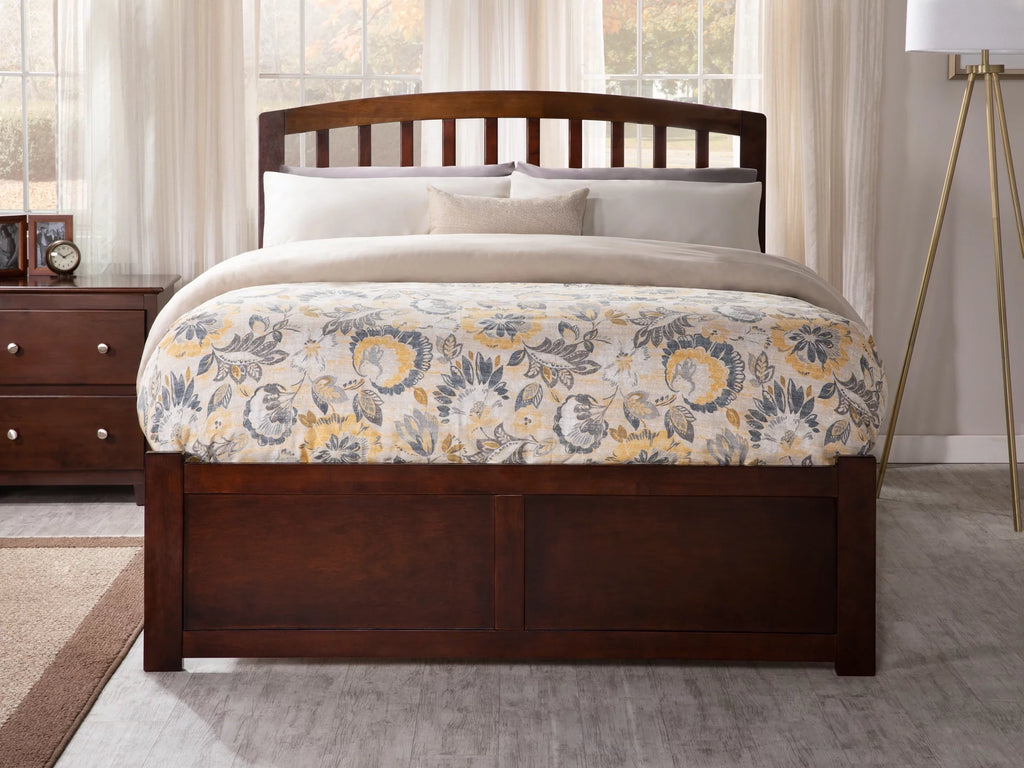 King Solid Wood Platform Bed with Footboard and Twin XL Trundle in Walnut T7510