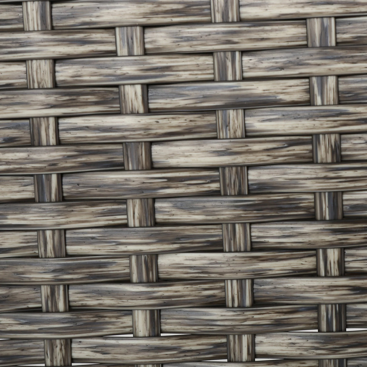 Outdoor Wicker Club Chair with Cushions R516