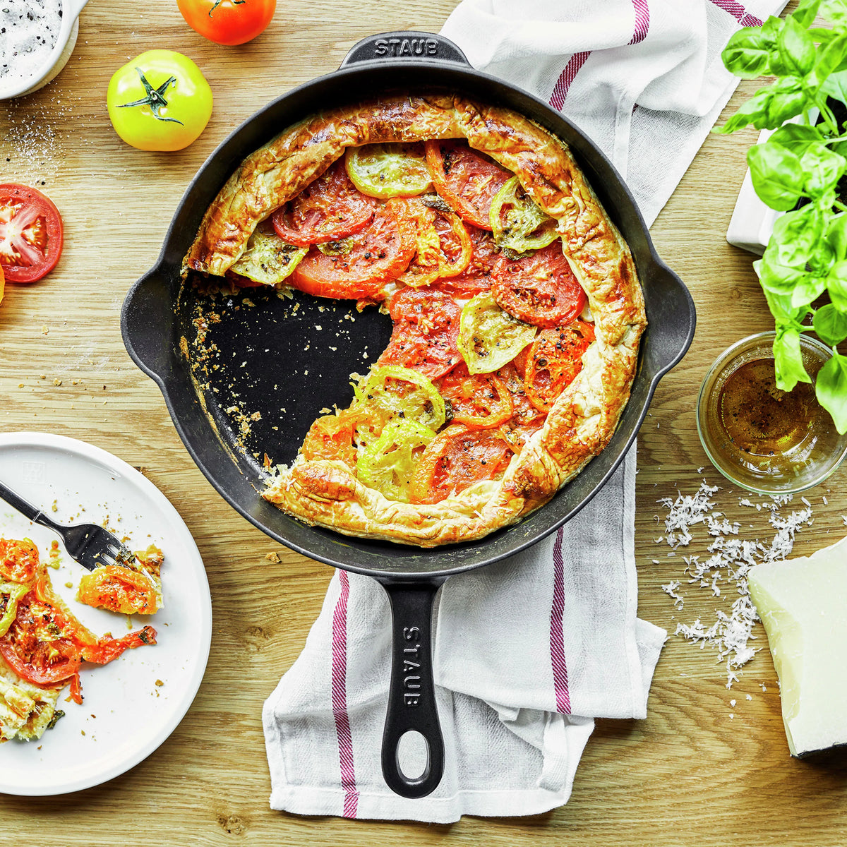 11'' Black Cast Iron Skillet U129