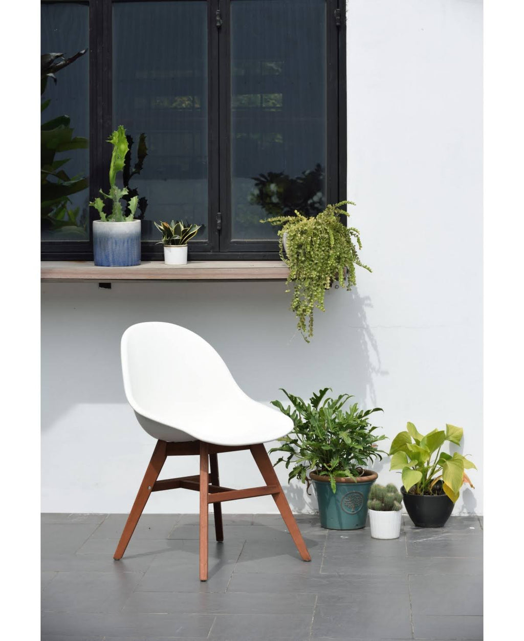 Brown Patio Dining Chair Set Q78940