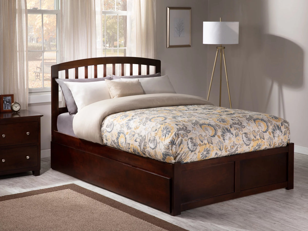 King Solid Wood Platform Bed with Footboard and Twin XL Trundle in Walnut T7510