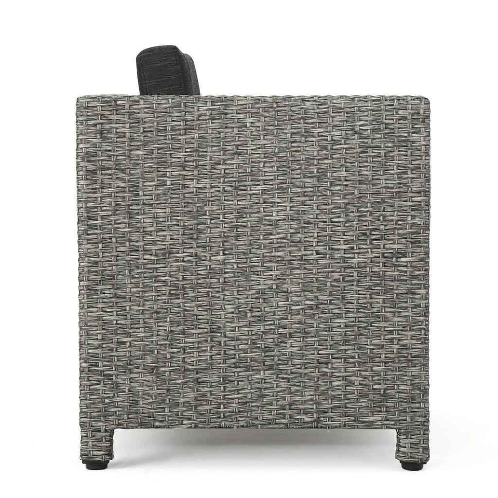 Outdoor Wicker Club Chair with Cushions R516