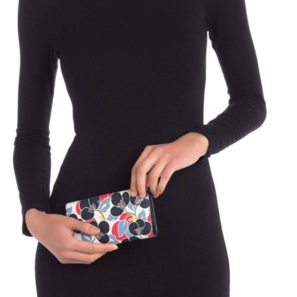 Large Slim Bifold Wallet P26593