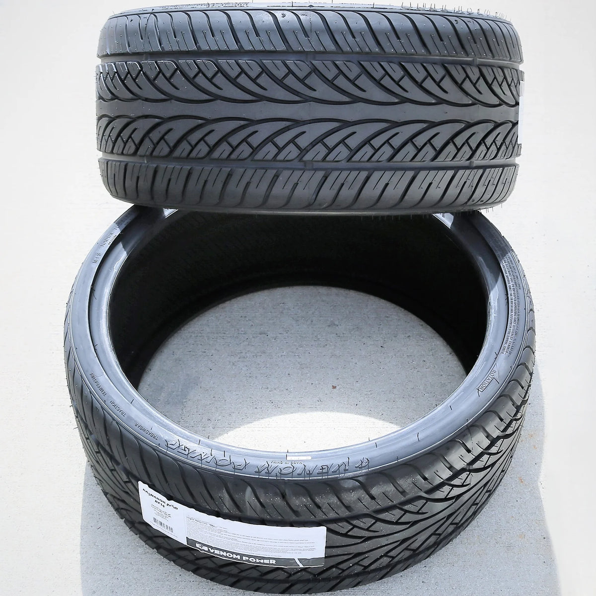 255/35ZR19 96W XL A/S Performance Tire M378