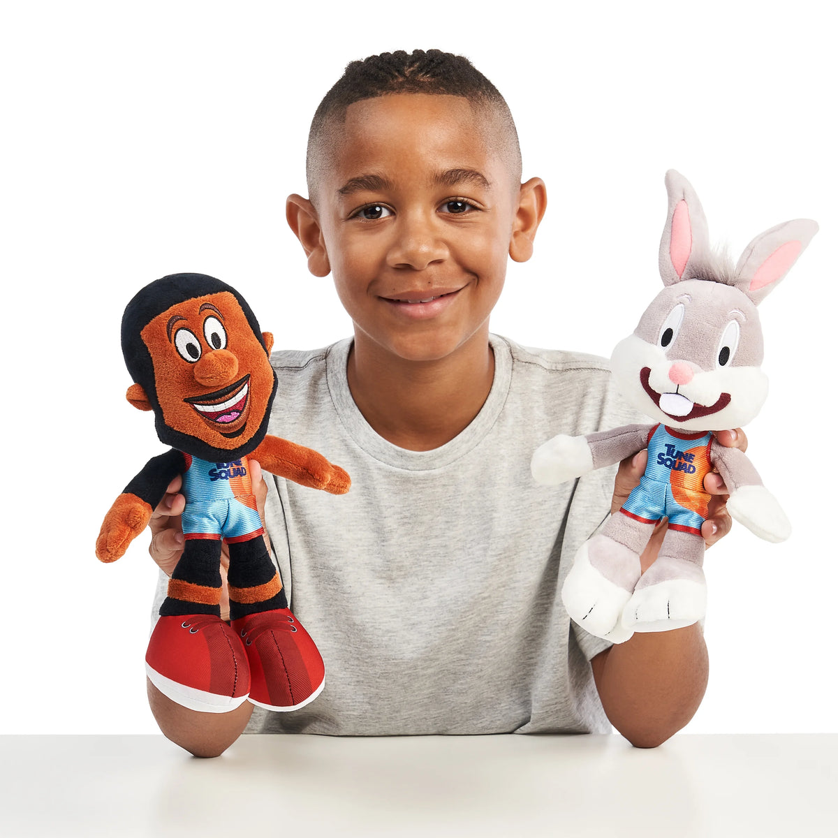 8" Bugs Bunny Soft Plush Q20639