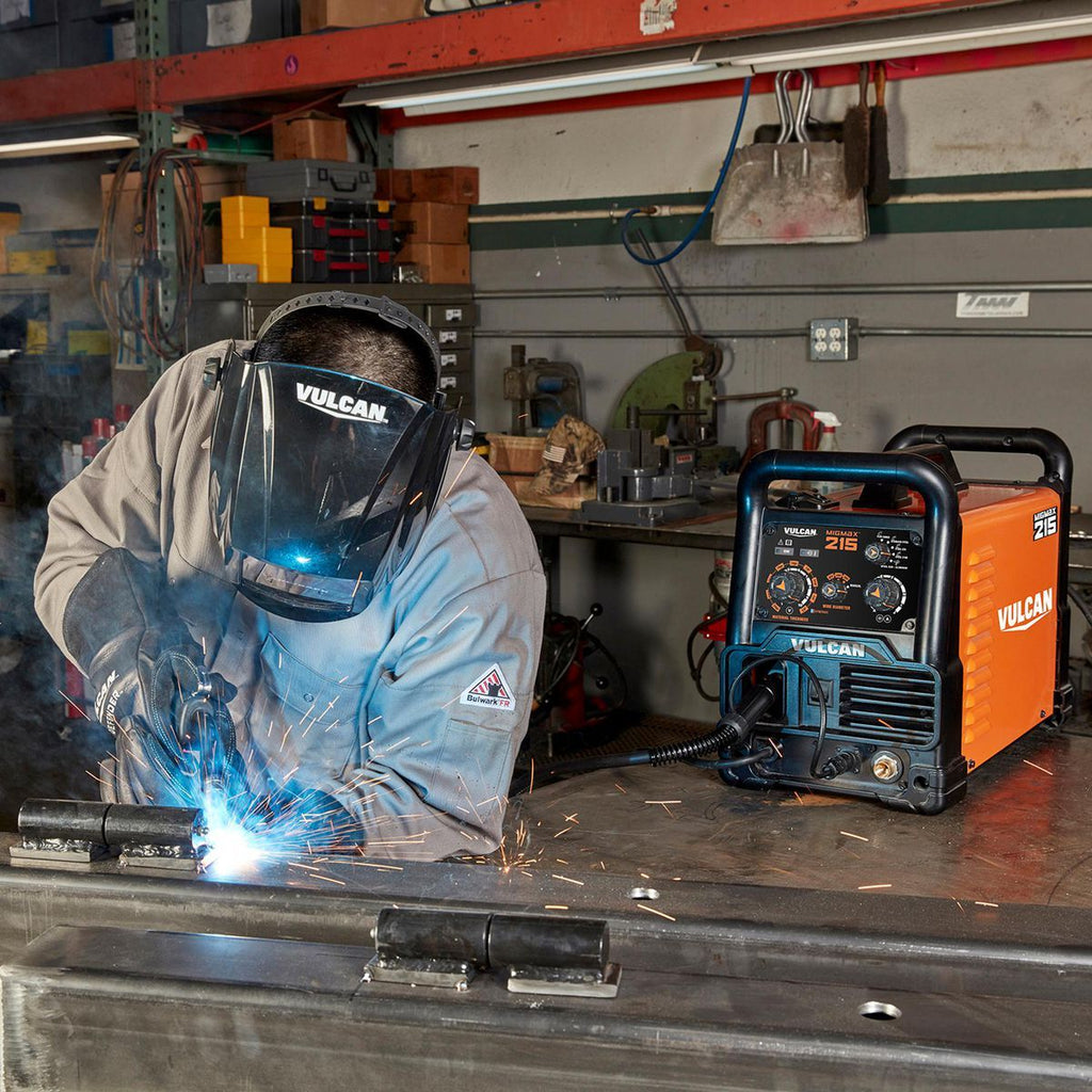 Industrial Welder with 120/240V Input D74234