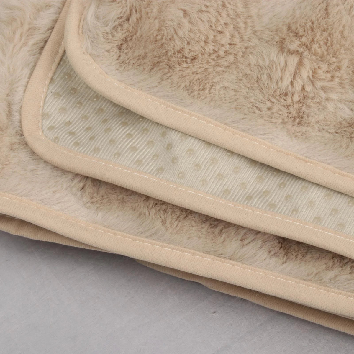 Plush Non Slip Flannel Sofa Cover A428647