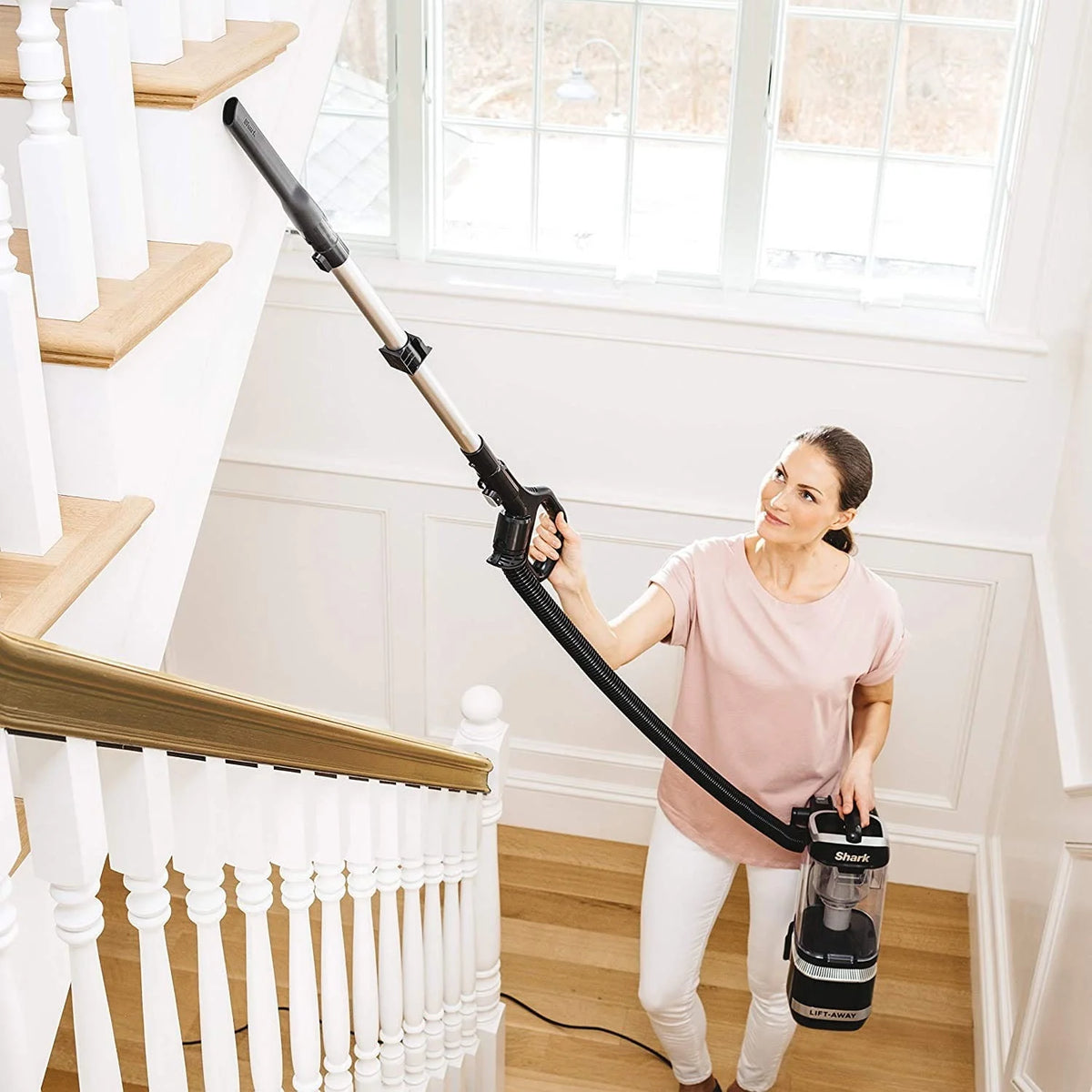 Upright Vacuum I210