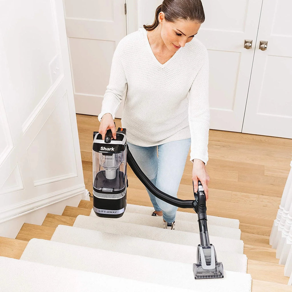 Upright Vacuum I210