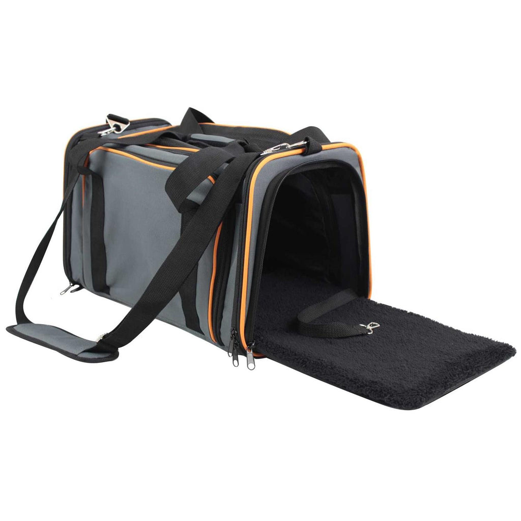Expandable Soft Pet Carrier J340774
