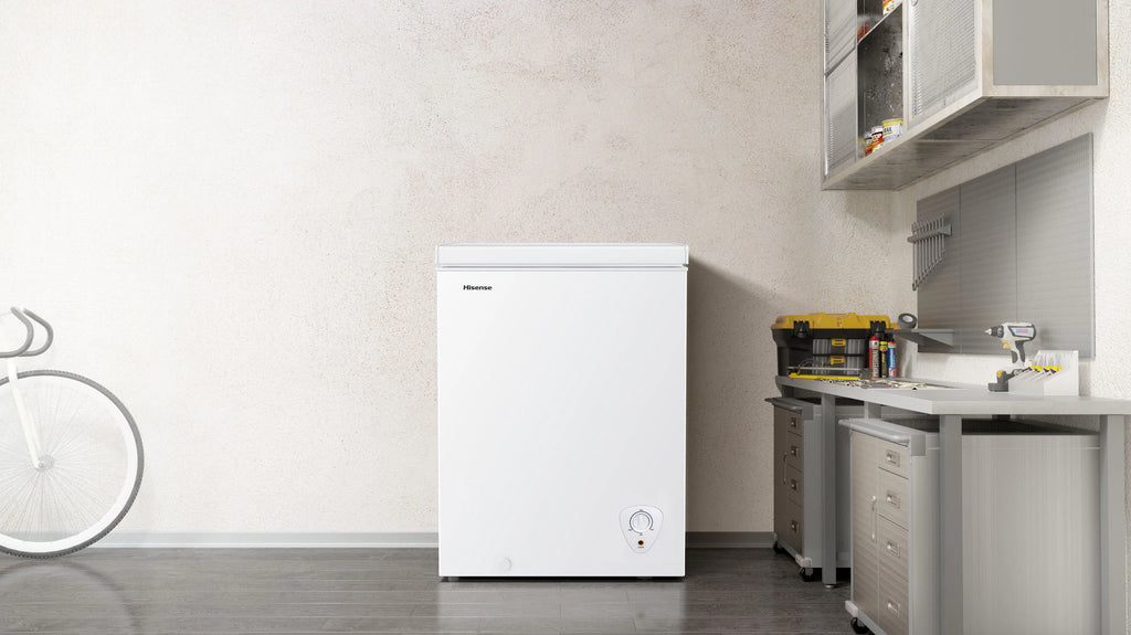 White 5 Cu ft Chest Freezer B979341