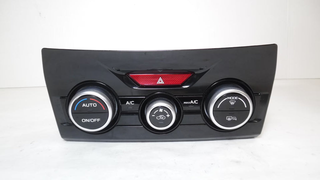 Pre-Owned Subaru Forester Auto Climate AC Heater Temperature Control T949444