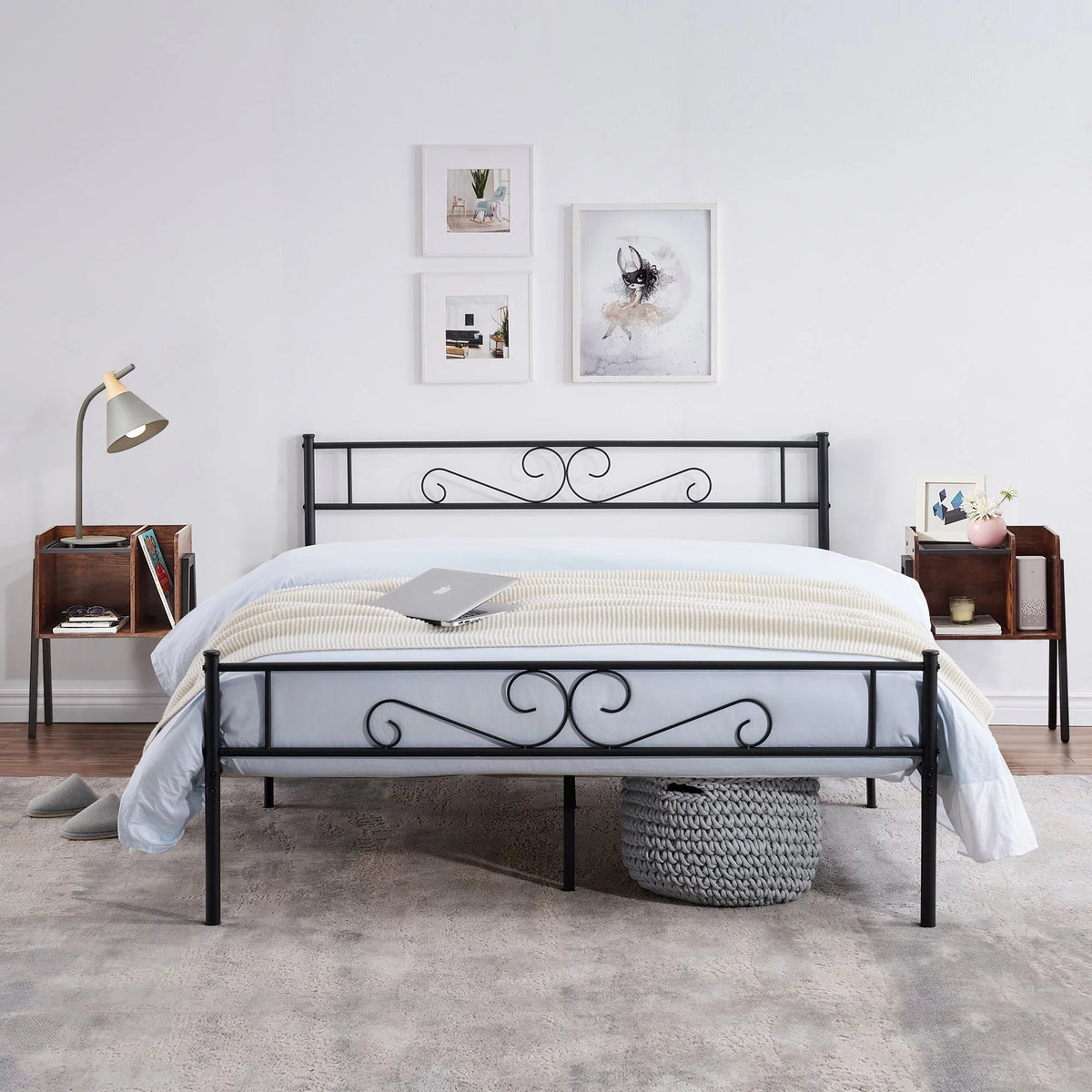 3-Piece Metal Bed Frame and 2 Nightstands Q593