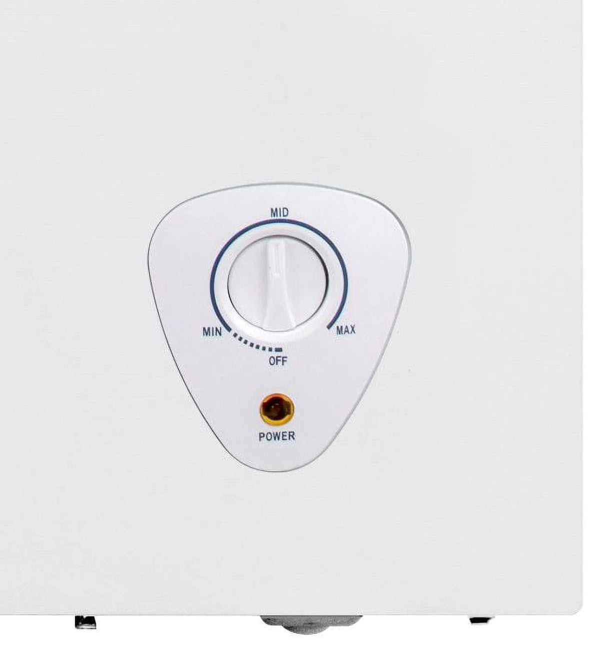 White 5 Cu ft Chest Freezer B979341