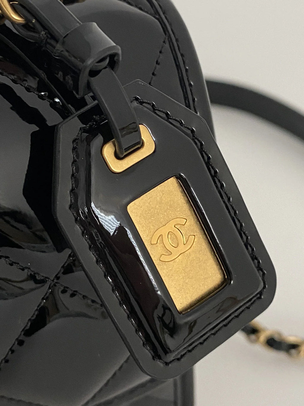 Small Flap Bag With Top Handle Black 8.1in/20.5cm X417655